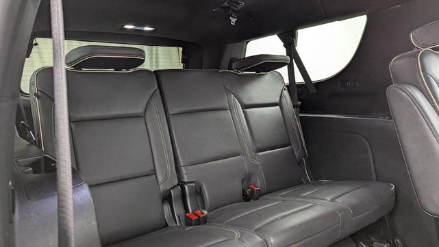 Photo of 2023 Summit White Chevrolet Suburban