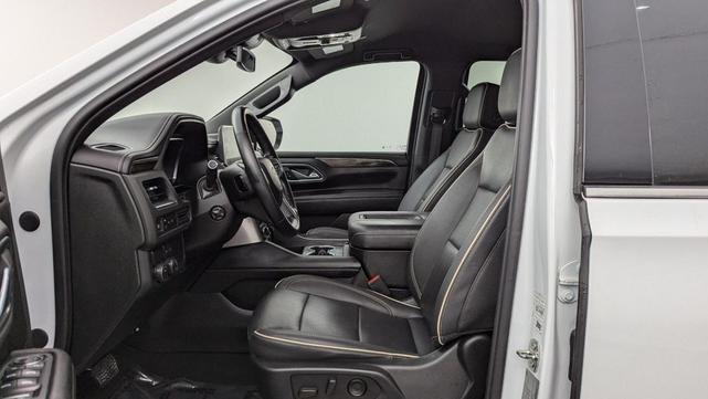Photo of 2023 Summit White Chevrolet Suburban