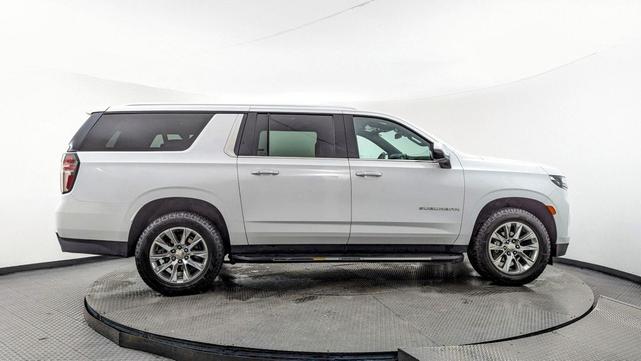 Photo of 2023 Summit White Chevrolet Suburban