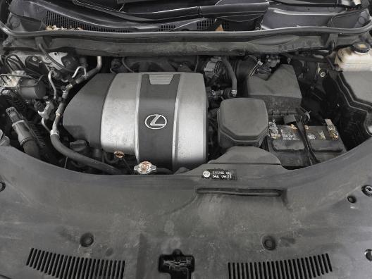 Photo of 2022 Atomic Silver Lexus RX 350