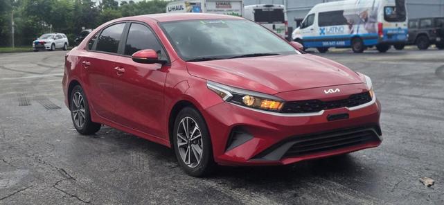 Photo of 2023 Currant Red Kia Forte