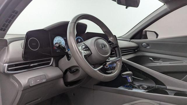 Photo of 2023 Fluid Metal Hyundai ELANTRA