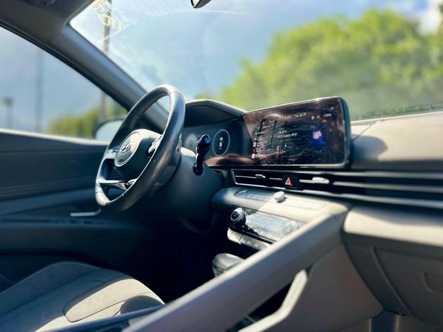 Photo of 2023 Fluid Metal Hyundai ELANTRA