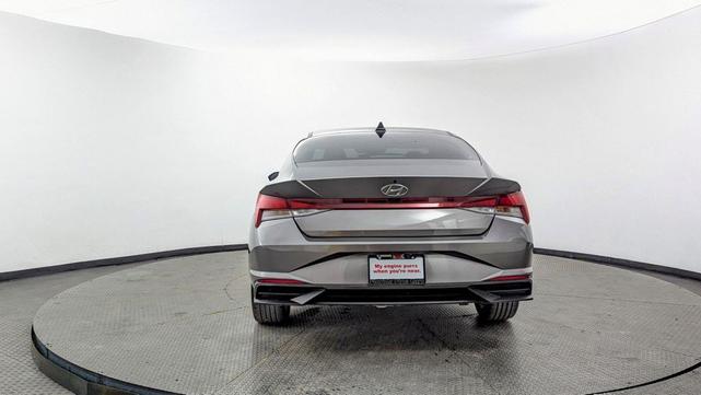Photo of 2023 Fluid Metal Hyundai ELANTRA