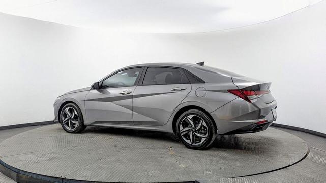 Photo of 2023 Fluid Metal Hyundai ELANTRA