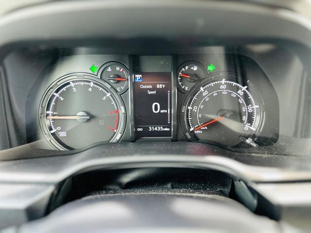 Photo of 2024 Midnight Black Metallic Toyota 4Runner