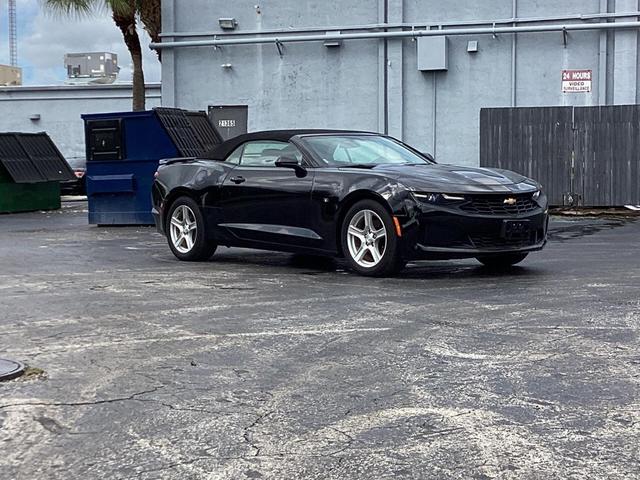 Photo of 2020 Black Chevrolet Camaro