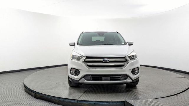 Photo of 2019 Oxford White Ford Escape
