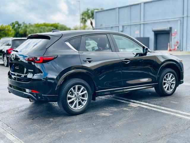 Photo of 2024 Jet Black Mica Mazda CX-5