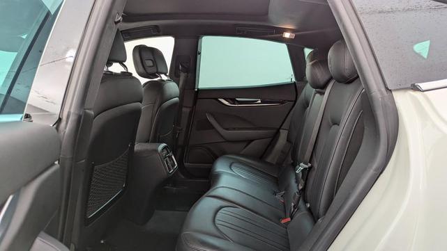 Photo of 2023 Bianco Maserati Levante