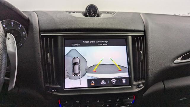 Photo of 2023 Bianco Maserati Levante