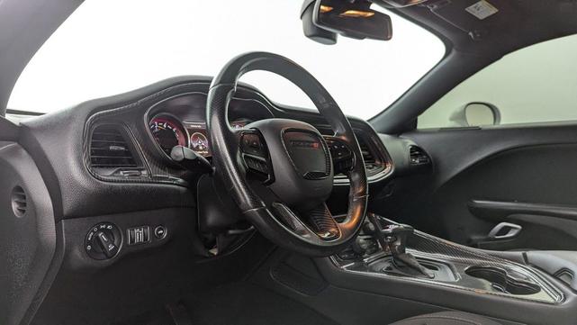Photo of 2019 White Knuckle Clearcoat Dodge Challenger