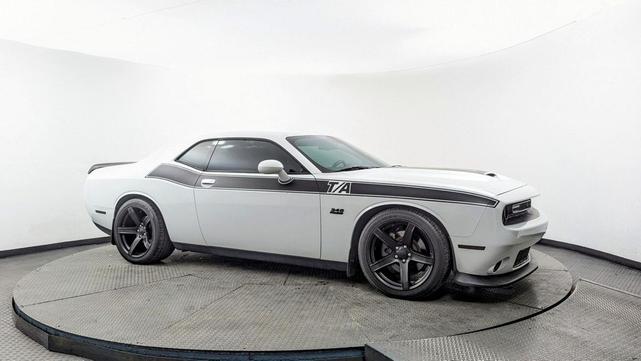 Photo of 2019 White Knuckle Clearcoat Dodge Challenger