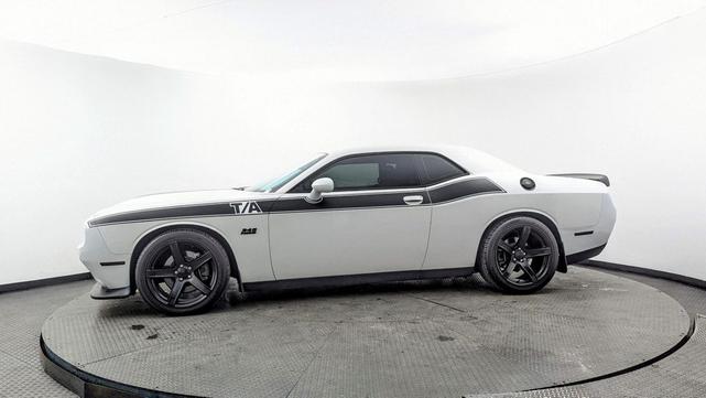 Photo of 2019 White Knuckle Clearcoat Dodge Challenger