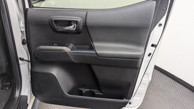 Photo of 2022 Wind Chill Pearl Toyota Tacoma