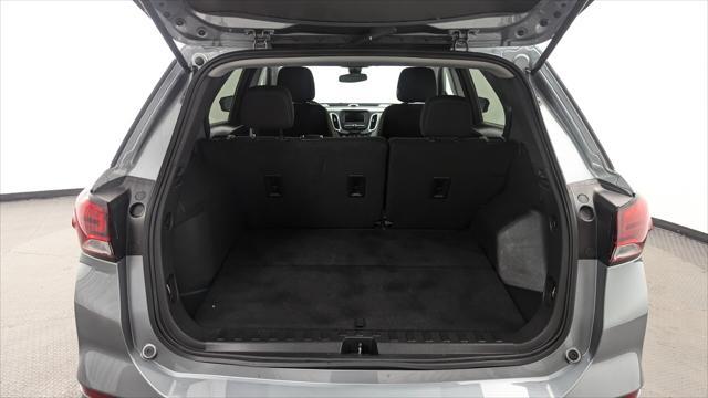 Photo of 2023 Sterling Gray Metallic Chevrolet Equinox