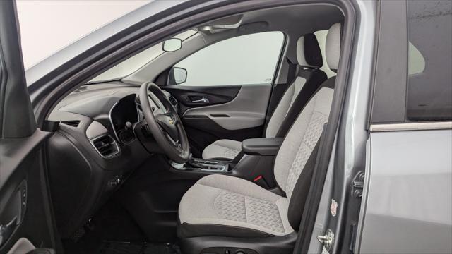 Photo of 2023 Sterling Gray Metallic Chevrolet Equinox
