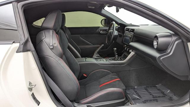Photo of 2024 Crystal White Pearl Subaru BRZ