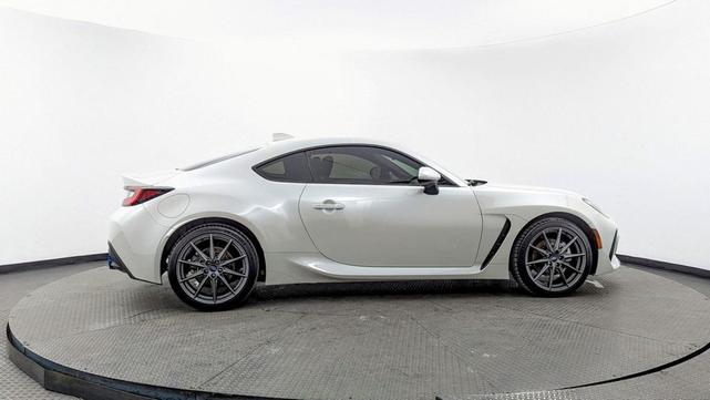 Photo of 2024 Crystal White Pearl Subaru BRZ