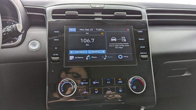 Photo of 2023 Serenity White Pearl Hyundai TUCSON