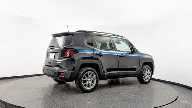 Photo of 2022 Black Clearcoat Jeep Renegade