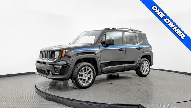 Photo of 2022 Black Clearcoat Jeep Renegade