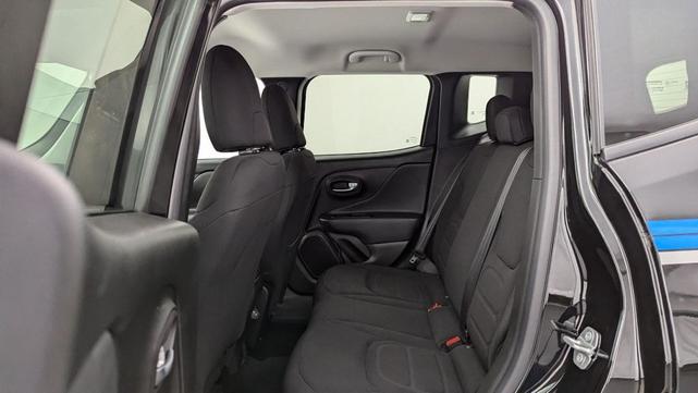 Photo of 2022 Black Clearcoat Jeep Renegade