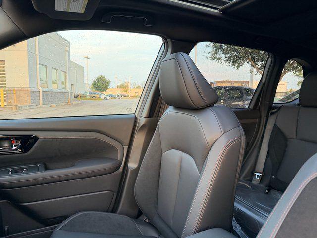 Photo of 2025 River Rock Pearl Subaru Forester