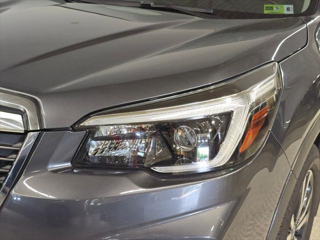 Photo of 2021 Magnetite Gray Metallic Subaru Forester