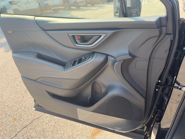 Photo of 2025 Crystal Black Silica Subaru Forester