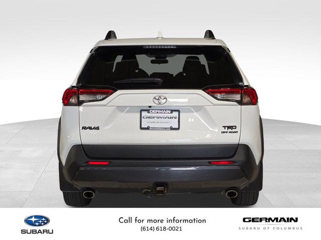 Photo of 2024 Ice Cap Toyota RAV4