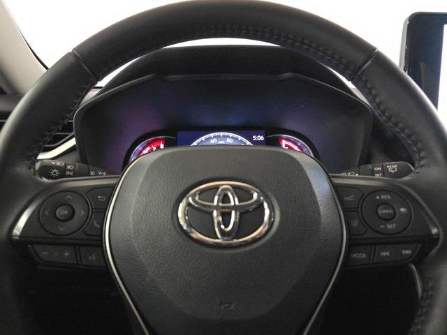 Photo of 2024 Ice Cap Toyota RAV4