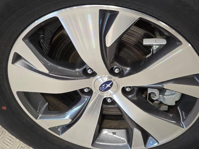 Photo of 2024 Crystal Black Silica Subaru Ascent