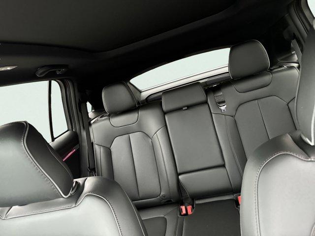 Photo of 2025 Baltic Gray Metallic Clearcoat Jeep Wagoneer S