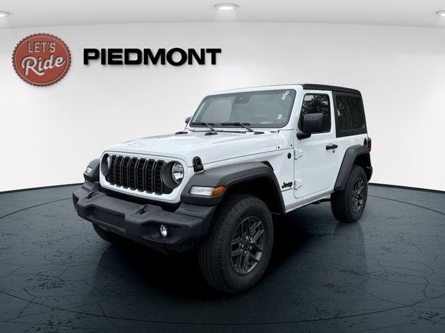 Photo of 2025 Bright White Clearcoat Jeep Wrangler