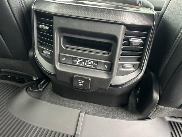 Photo of 2025 Granite Crystal Metallic Clearcoat RAM 1500