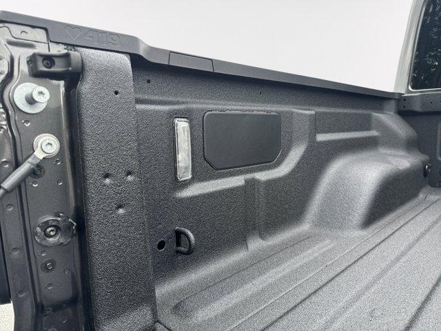 Photo of 2025 Granite Crystal Metallic Clearcoat Jeep Gladiator