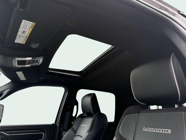 Photo of 2025 Granite Crystal Metallic Clearcoat RAM 2500
