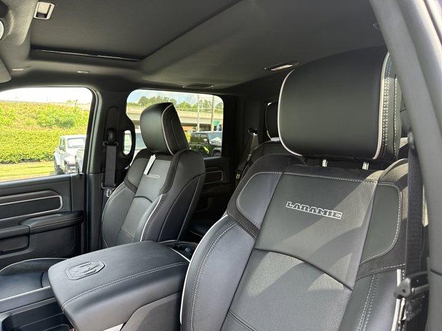 Photo of 2025 Granite Crystal Metallic Clearcoat RAM 2500