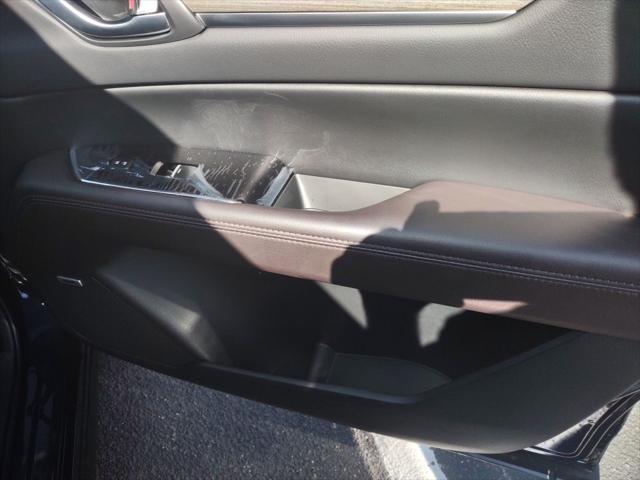 Photo of 2022 Deep Crystal Blue Mica Mazda CX-5