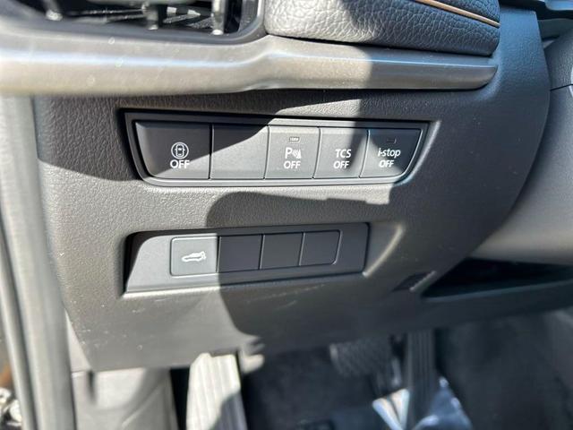 Photo of 2025 Jet Black Mica Mazda CX-90