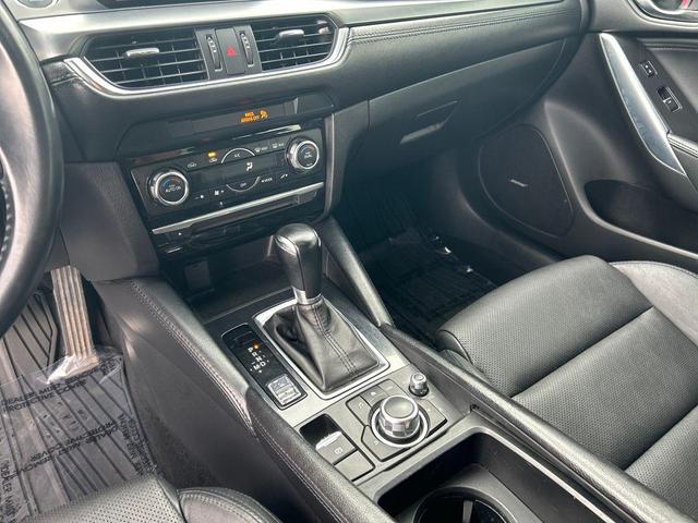 Photo of 2016 Jet Black Mica Mazda Mazda6