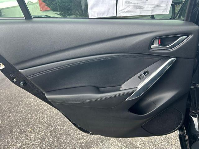 Photo of 2016 Jet Black Mica Mazda Mazda6