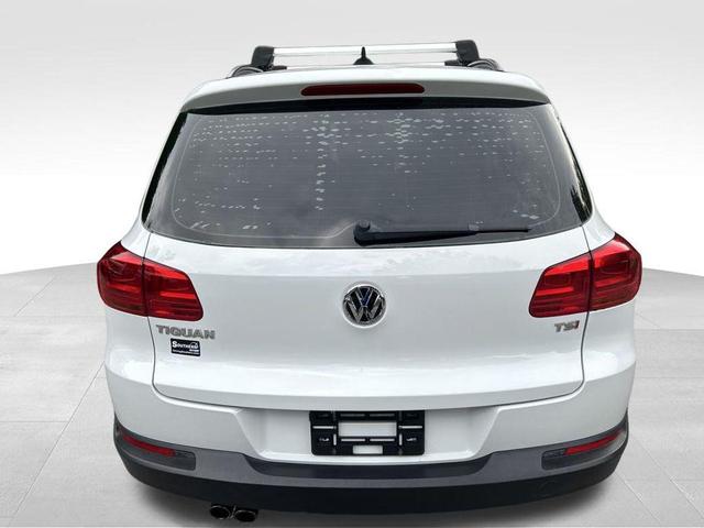 Photo of 2017 Pure White Volkswagen Tiguan