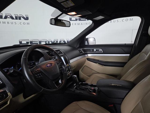 Photo of 2017 BEIGE Ford Explorer