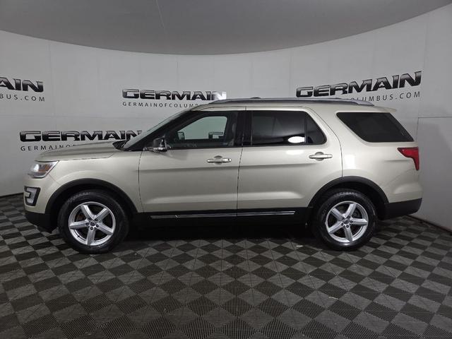 Photo of 2017 BEIGE Ford Explorer