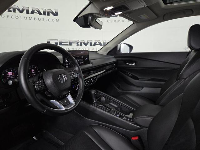 Photo of 2025 Platinum White Pearl Honda Accord Hybrid