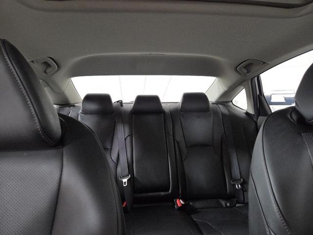 Photo of 2025 Platinum White Pearl Honda Accord Hybrid