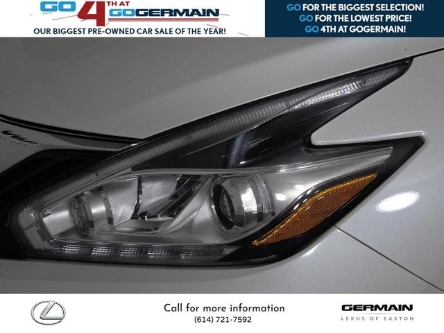 Photo of 2017 Pearl White Nissan Murano