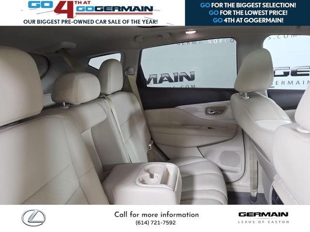 Photo of 2017 Pearl White Nissan Murano
